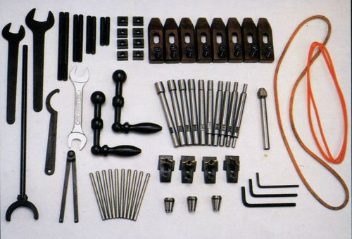 顺华的服务项目 :磨刀机开发制造,万能磨刀机,平面雕刻机开发制造
